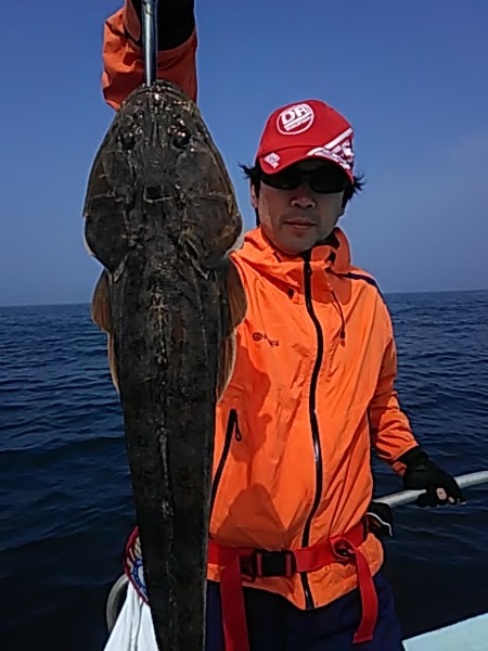 4月22日（月）　マダイ　　ヒラメ画像