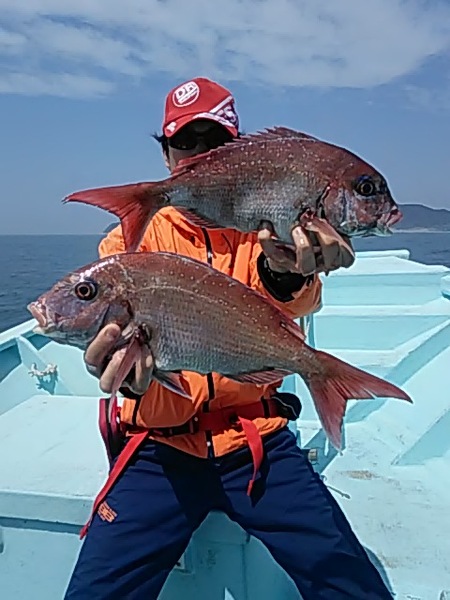4月22日（月）　マダイ　　ヒラメ画像