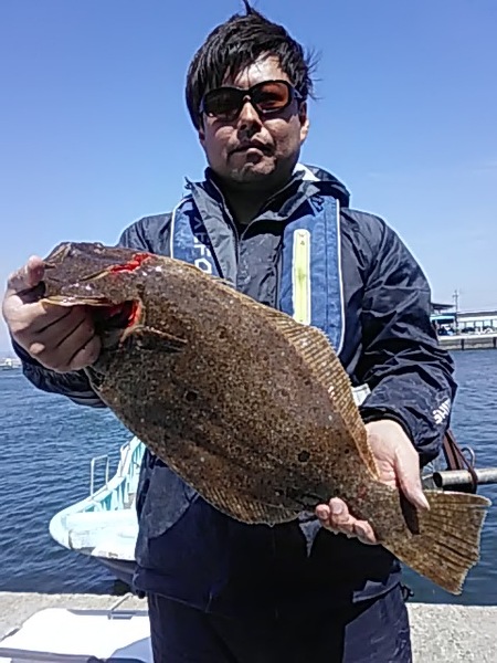 5月2日（火）　ワラサ　サワラ　ヒラメ　マダイ画像