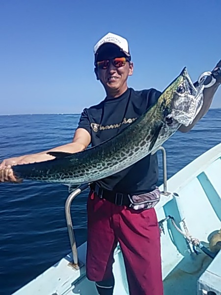 8月4日（日）　真鯛のはずが「サワラ・タチウオ・タコ」になりました。画像