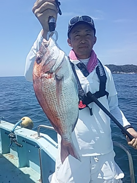 8月10日（土）　真鯛大漁「マダイ・ヒラメ・タコ」画像