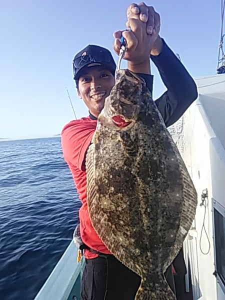 8月11日（日）　マダイ　　ヒラメ　　アズキマス　　カサゴ画像