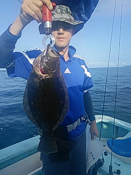 8月11日（日）　マダイ　　ヒラメ　　アズキマス　　カサゴ画像