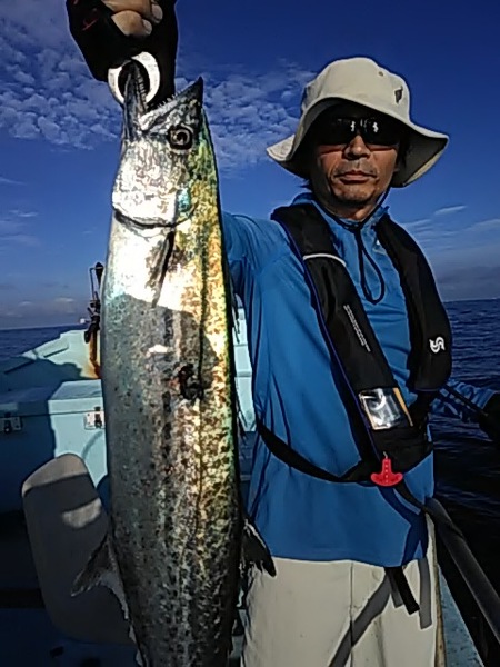 9月4日（水）　　サワラ・タチウオ狙い！！　ハマチも釣れました。画像