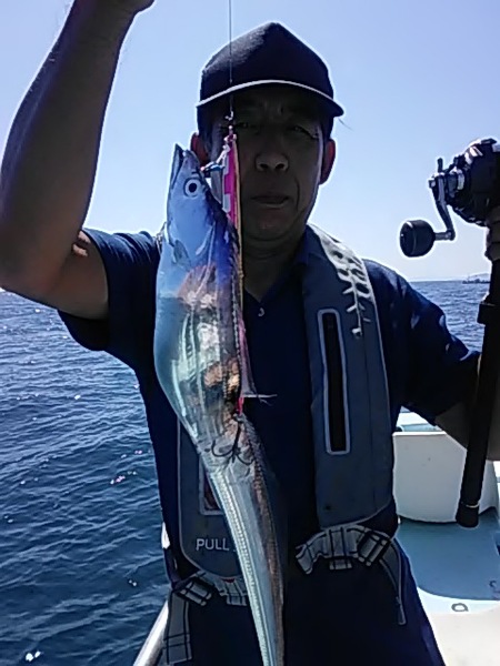 9月15日（日）　タチウオの型◎他にハモ・マダイも画像