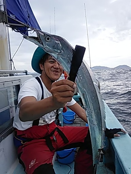 9月21日（土）　　マダイ65㎝・タチウオ　伊勢湾にて画像