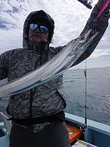 10月20日（日）　本日真鯛みえません。「タチウオ・ホウボウ」画像