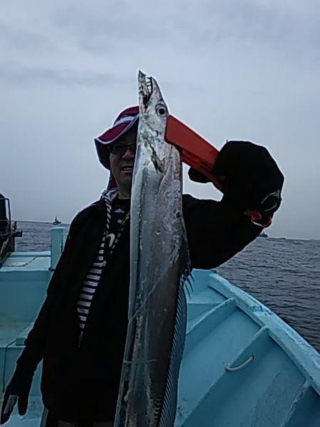 10月27日（日）　狙いは最後までタチウオ　他「ハマチ・マゴチ」画像