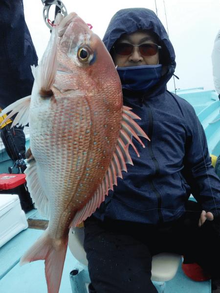 4月12日(日) 厳しかったマダイ釣り画像