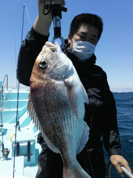 5月17日（日）　　マダイ狙いで画像