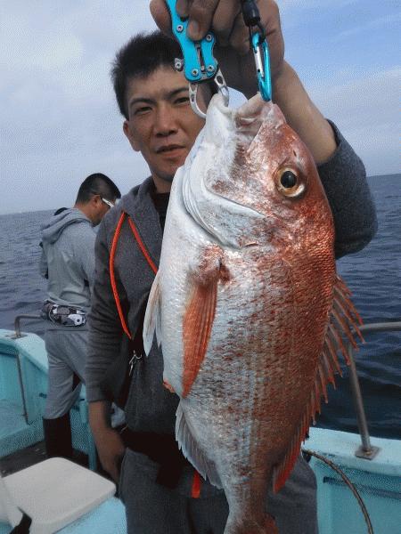 5月3日（日）　　狙いはマダイ！画像